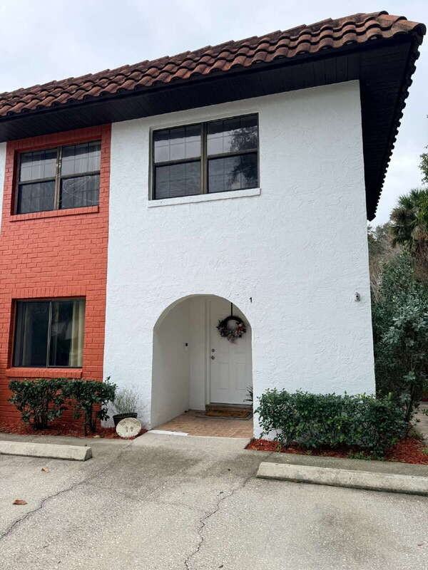 910 Big Tree Rd - Photo 2 of 4