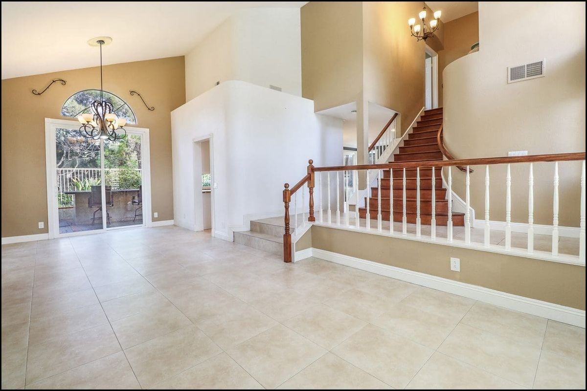 15 Northwinds - Photo 3 of 23