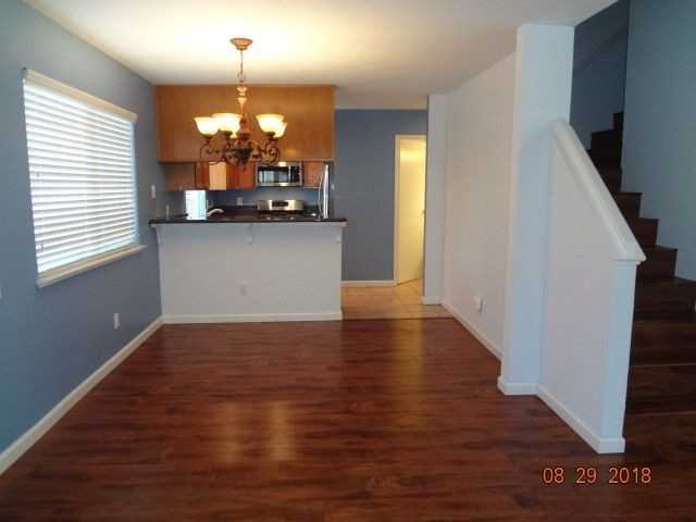 39 Marty Cir - Photo 4 of 30