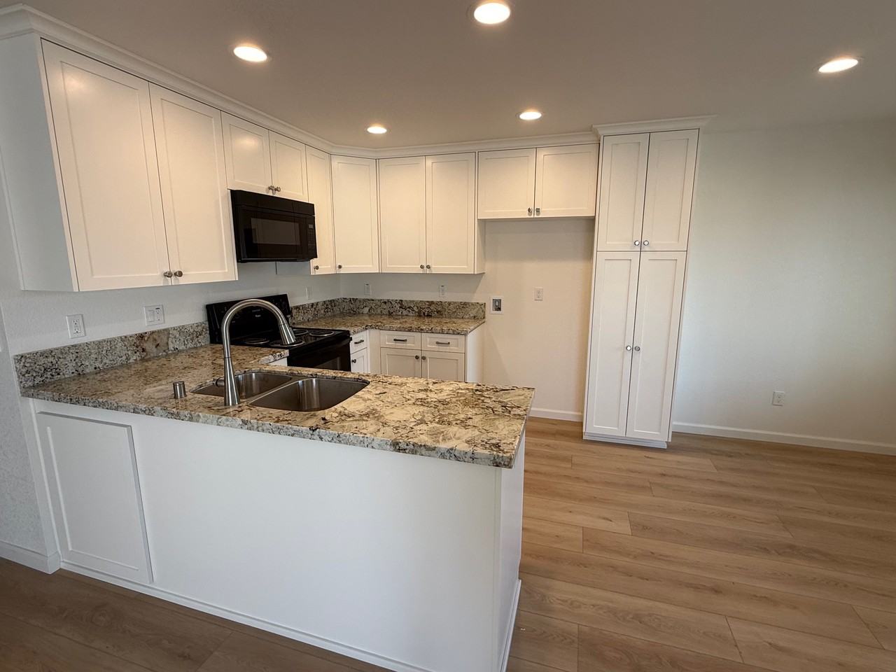 151 Bryson Dr - Photo 4 of 16