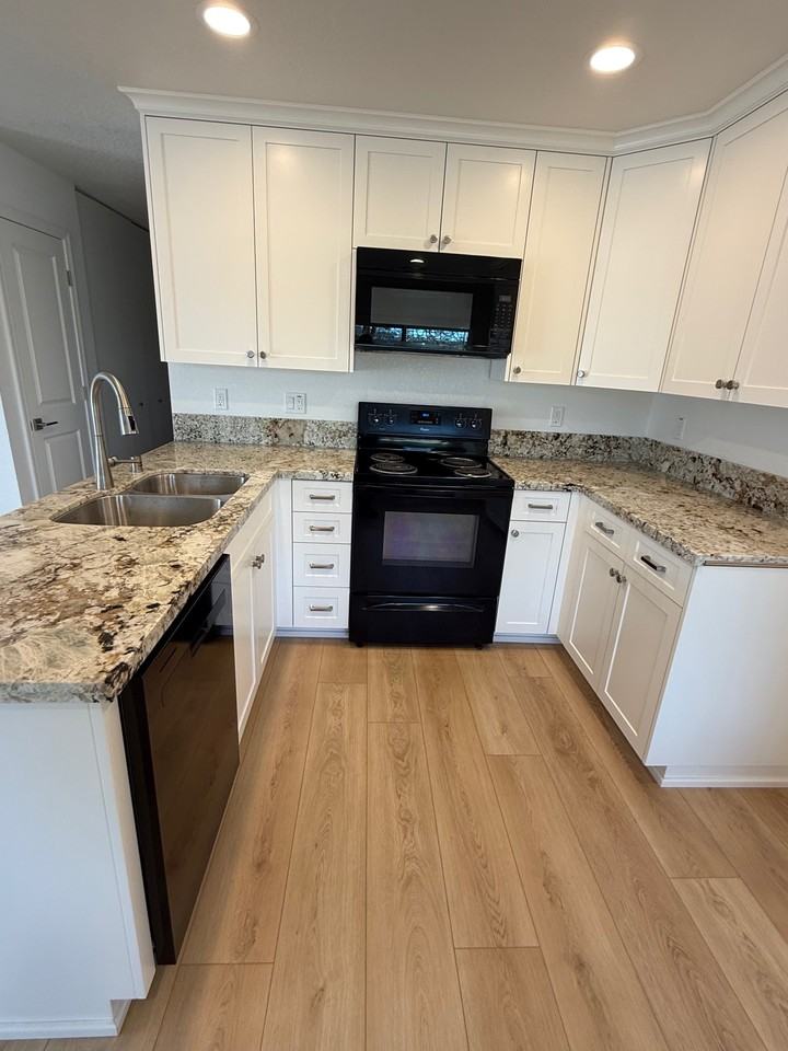 151 Bryson Dr - Photo 5 of 16