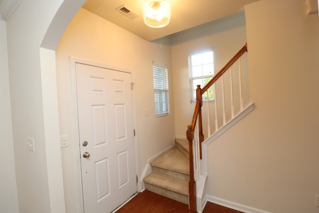 1712 Grace Point Rd - Photo 3 of 32