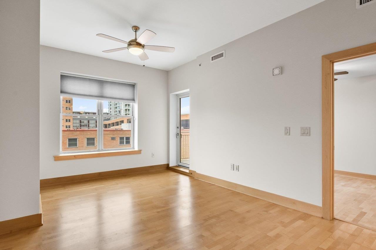 333 W Mifflin St - Photo 4 of 10