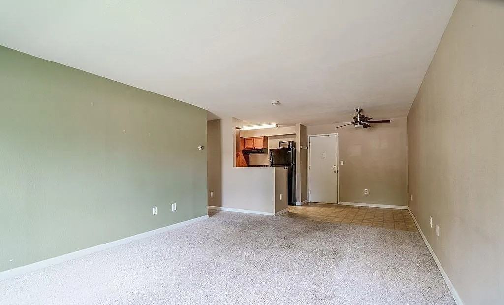 1516 E Grand Ave - Photo 4 of 8