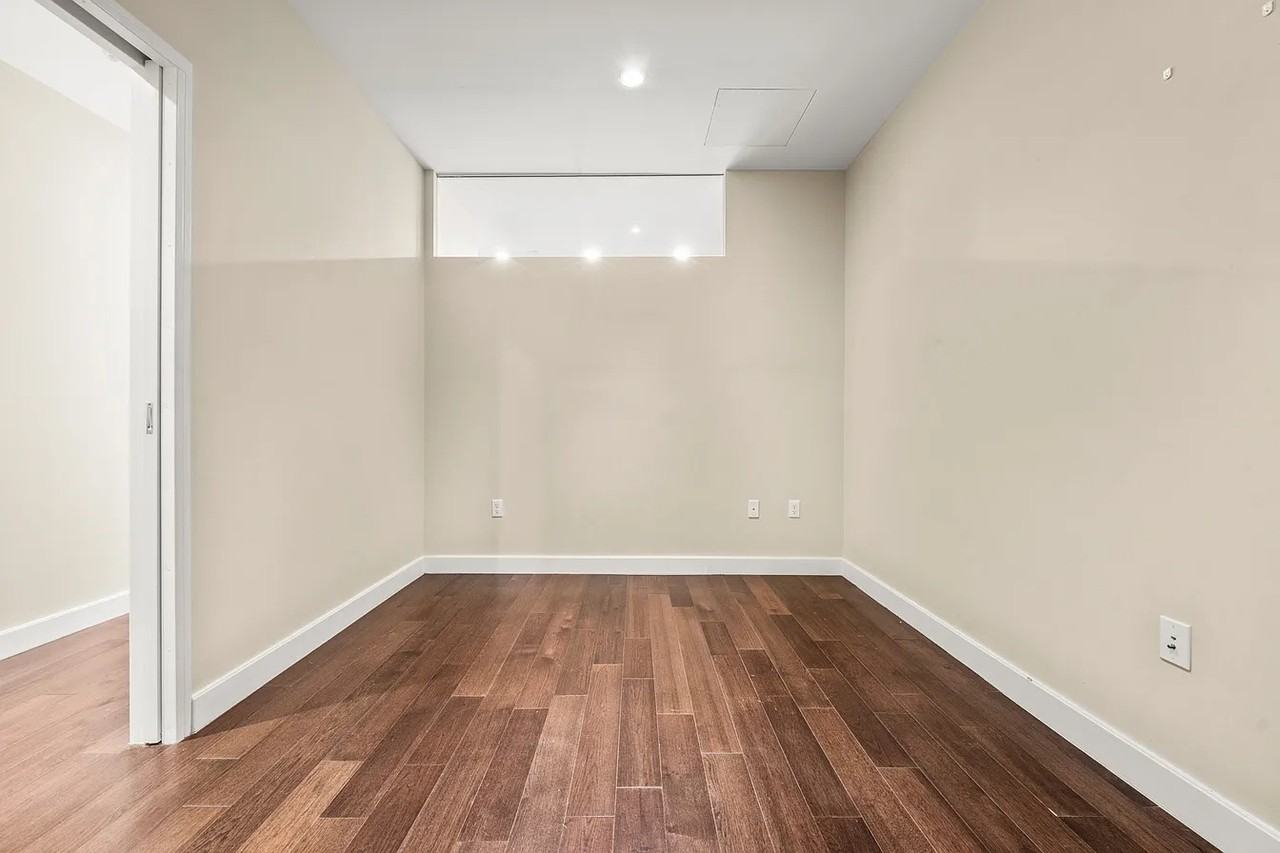 43 Westland Ave - Photo 3 of 7