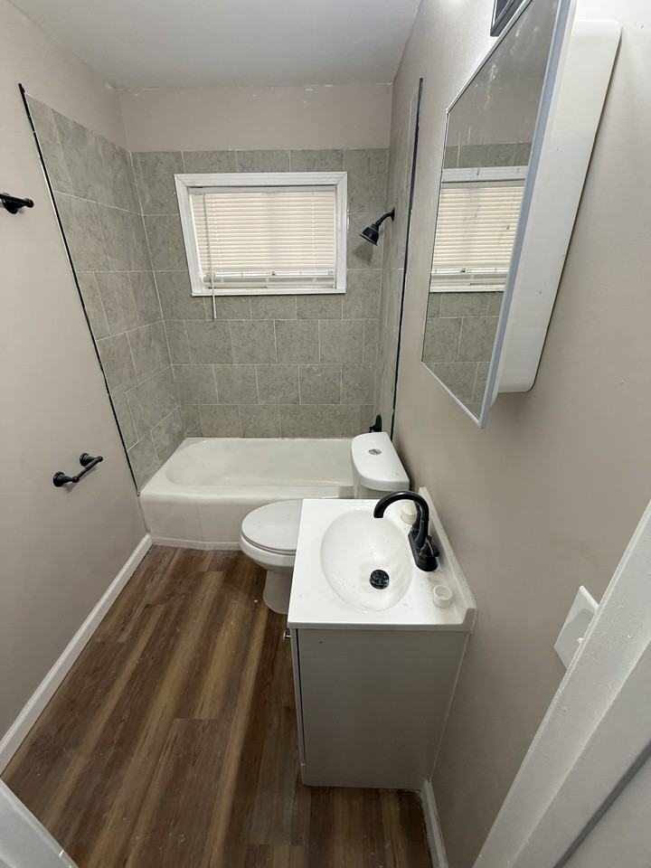 11942 Criterion Ave - Photo 7 of 10