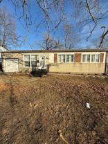 9800 Gloucester Dr - Photo 1 of 1