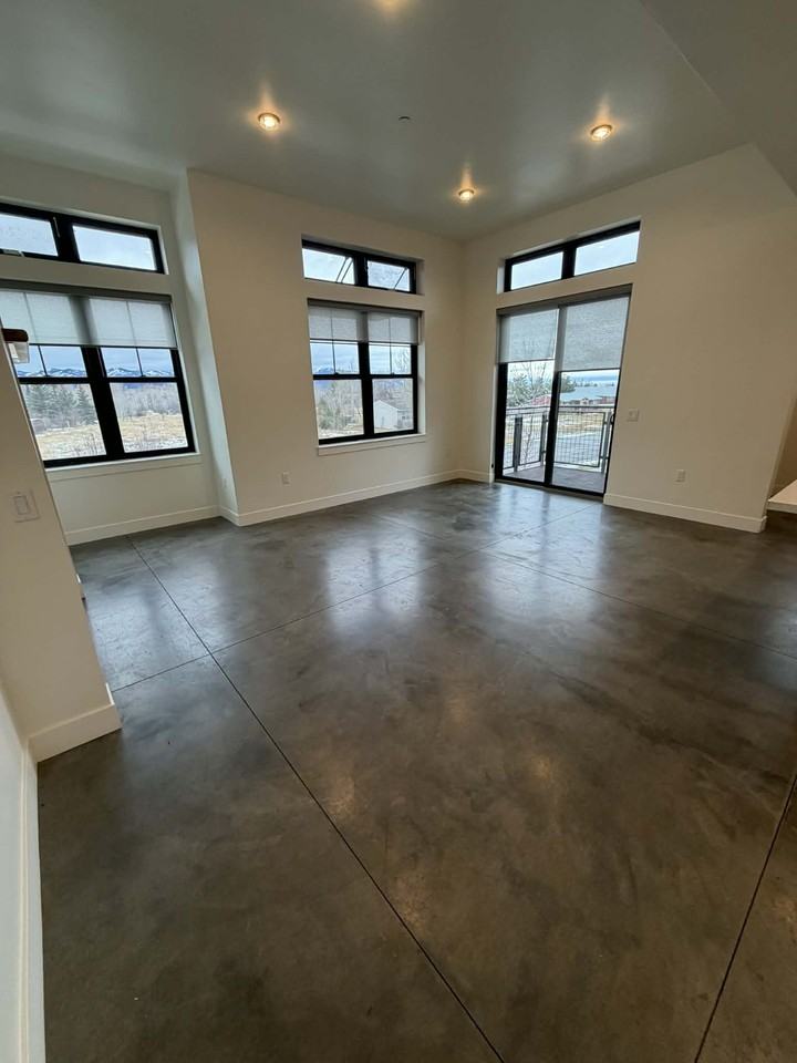 70 Beryl Ave #4B - Photo 6 of 11