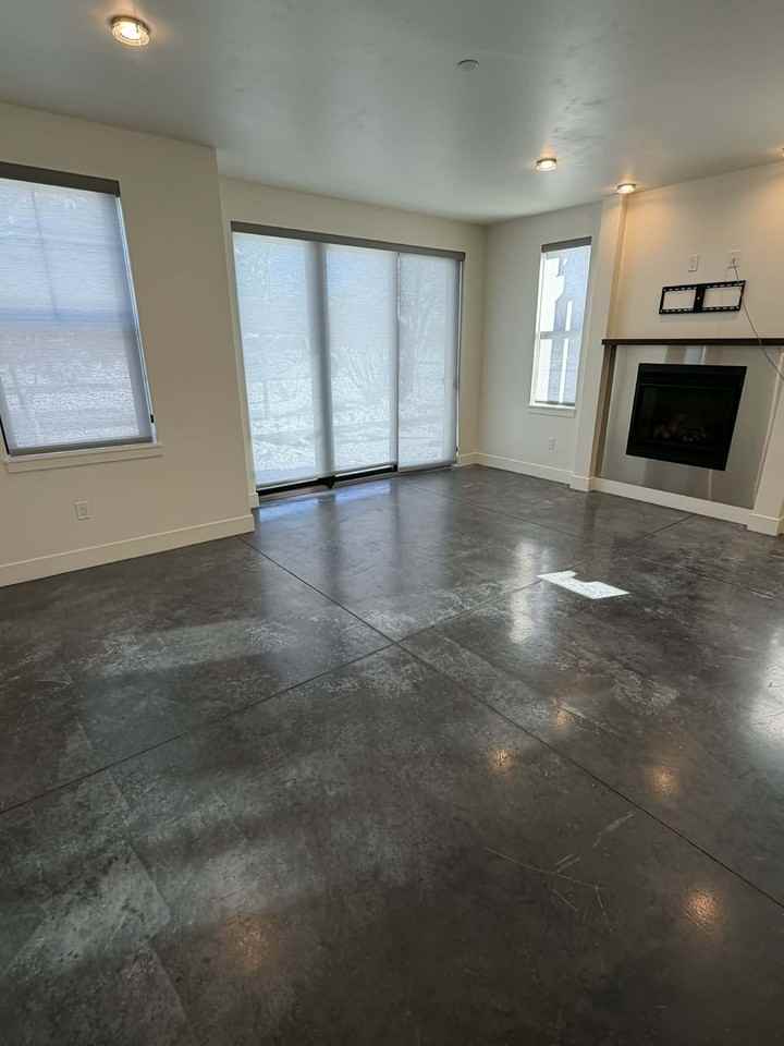 80 Beryl Ave #3C - Photo 7 of 17