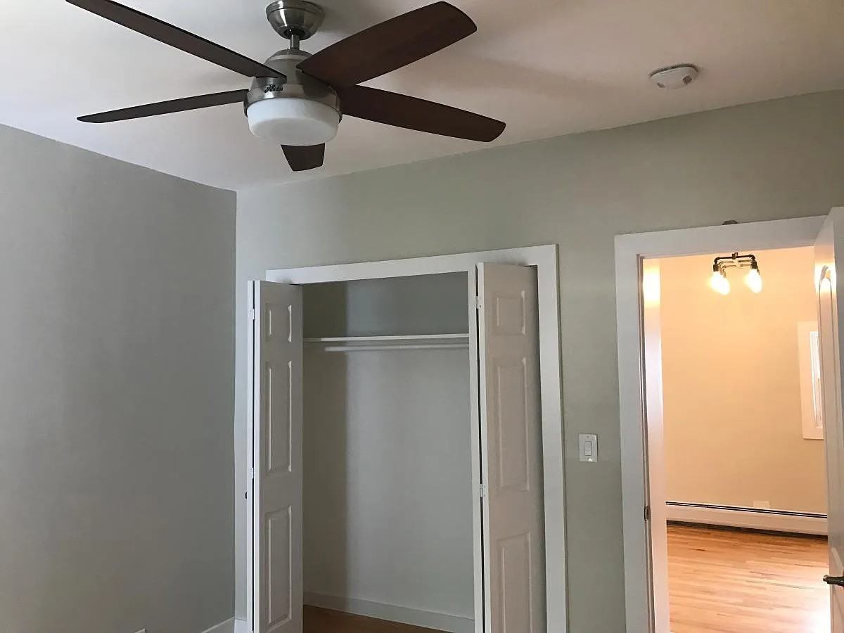 44 Beacon Ave #3R - Photo 3 of 16