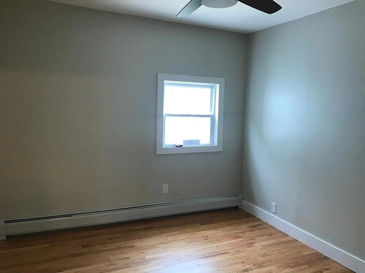 44 Beacon Ave #3R - Photo 4 of 16