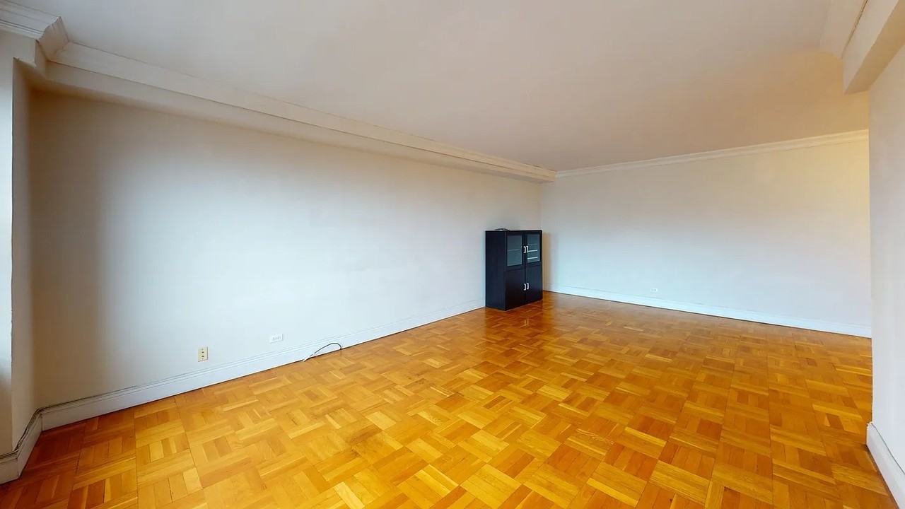 6945 108th St #9A - Photo 3 of 6