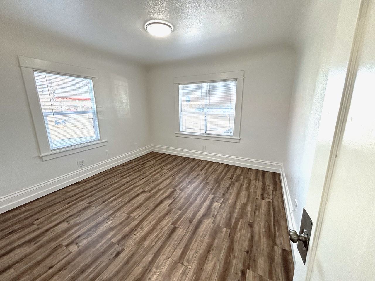 2347 Holly Dr - Photo 7 of 15