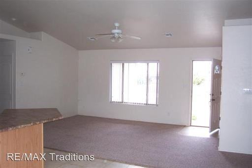 635 E Center St - Photo 3 of 5