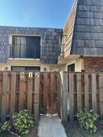 featured image of 917 Royal Oak Blvd