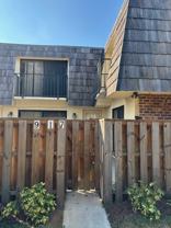 917 Royal Oak Blvd - Photo 1 of 1