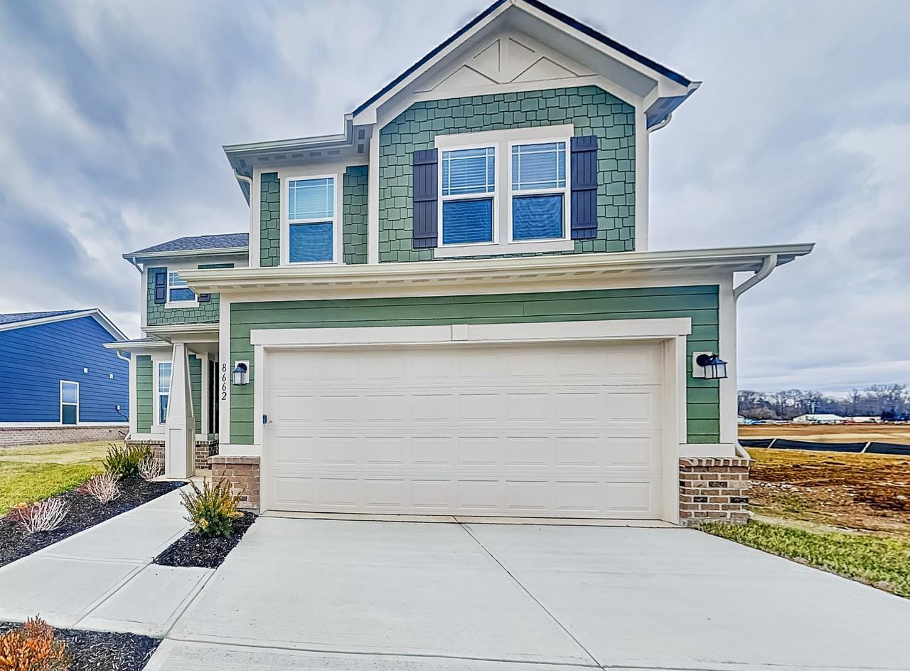 8662 Hollander Dr - Photo 2 of 18