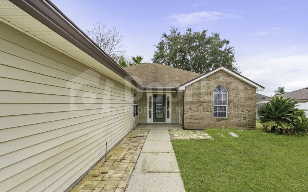 11356 Sutton Lakes Ct - Photo 3 of 40