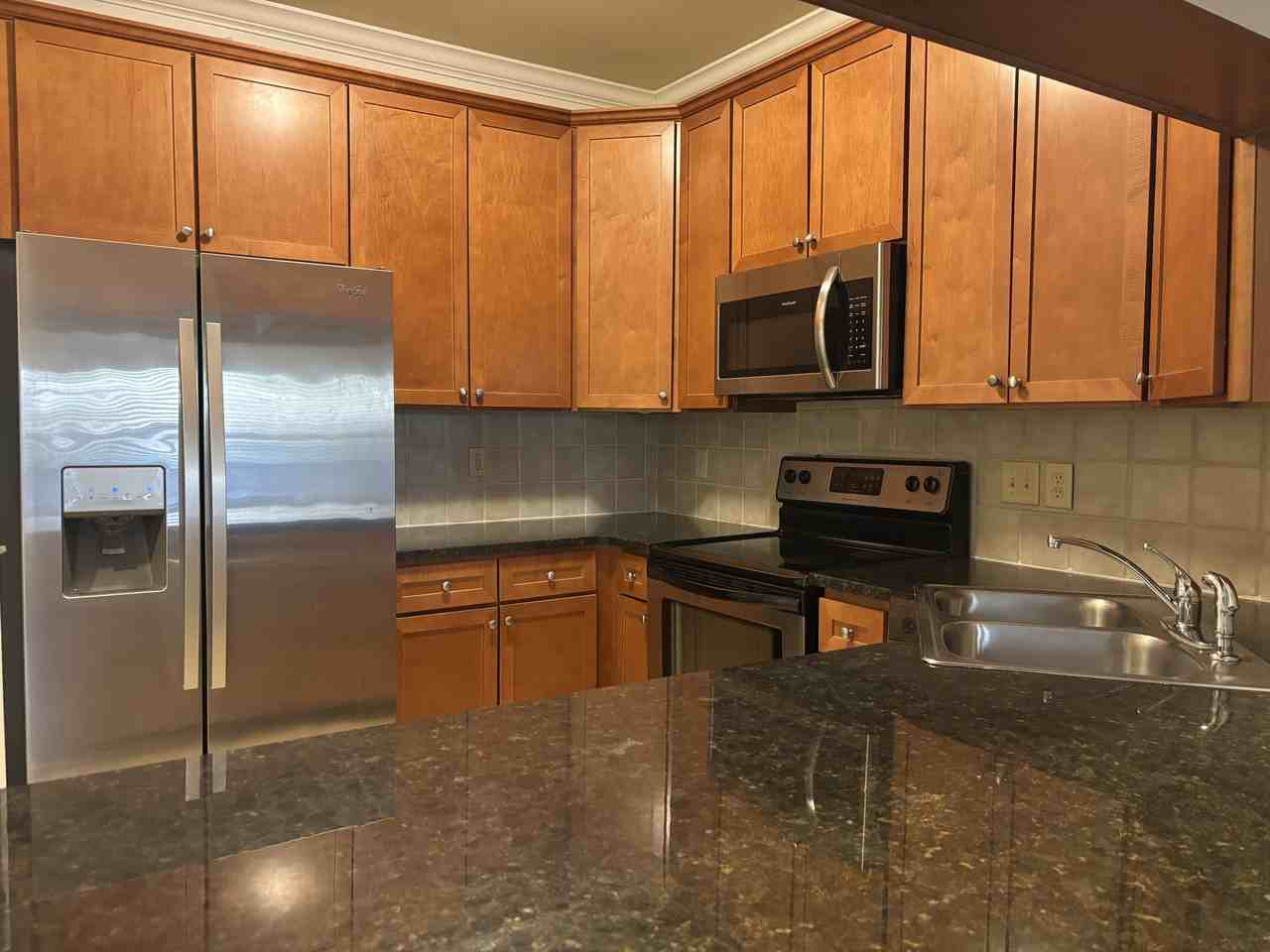 9 Kenilworth Knls #115 - Photo 3 of 22