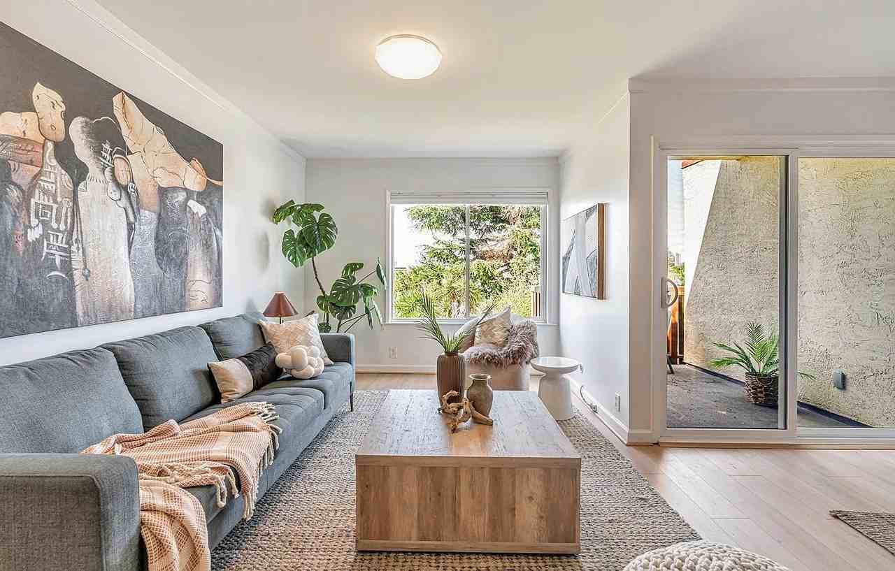 233 Orange St #304 - Photo 2 of 25