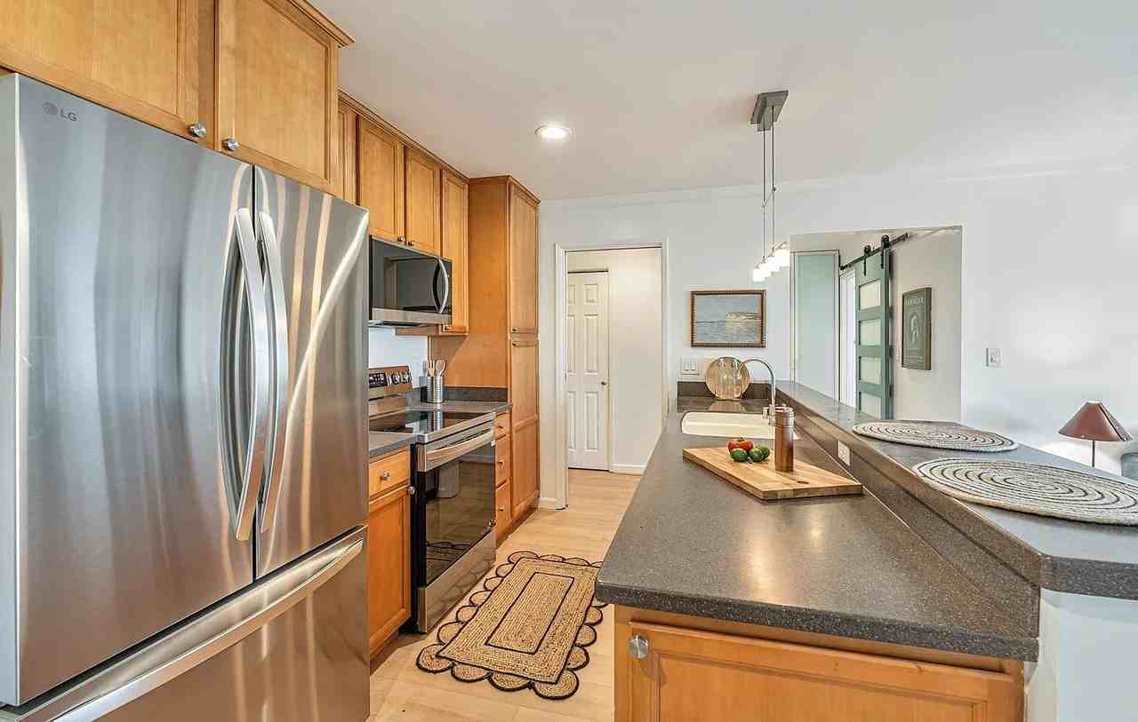 233 Orange St #304 - Photo 5 of 25