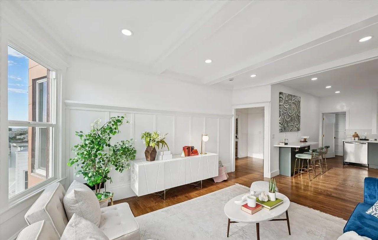 1449 Hyde St #4 - Photo 4 of 18