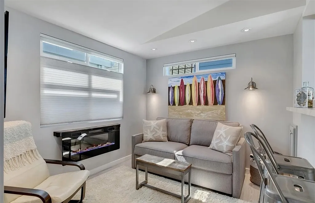 20 El Paseo St - Photo 2 of 5