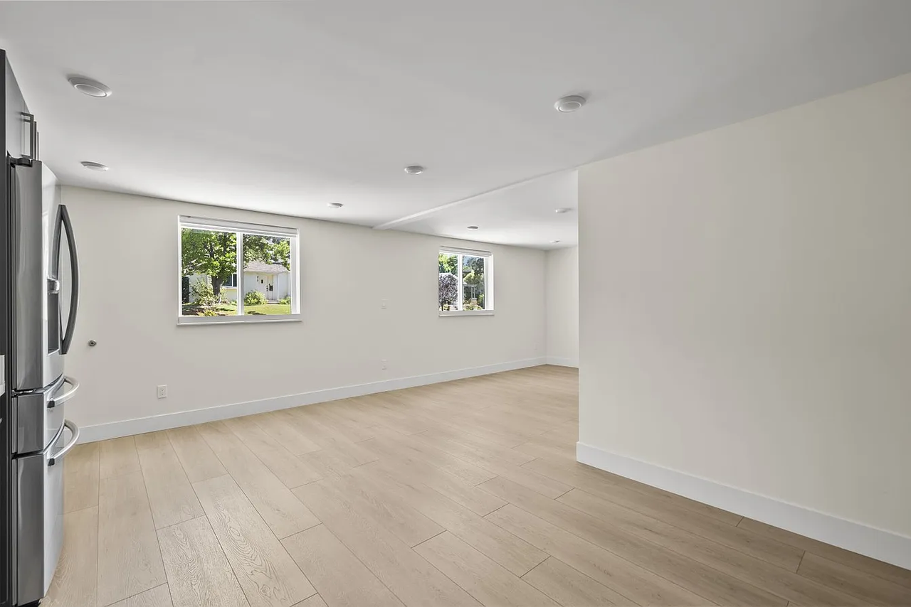 411 S Kenneth Rd #101 - Photo 2 of 10