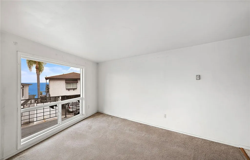 419 Monterey Ln #1 - Photo 6 of 10