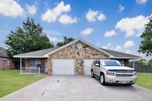 featured image of 3306 Alicante Ct