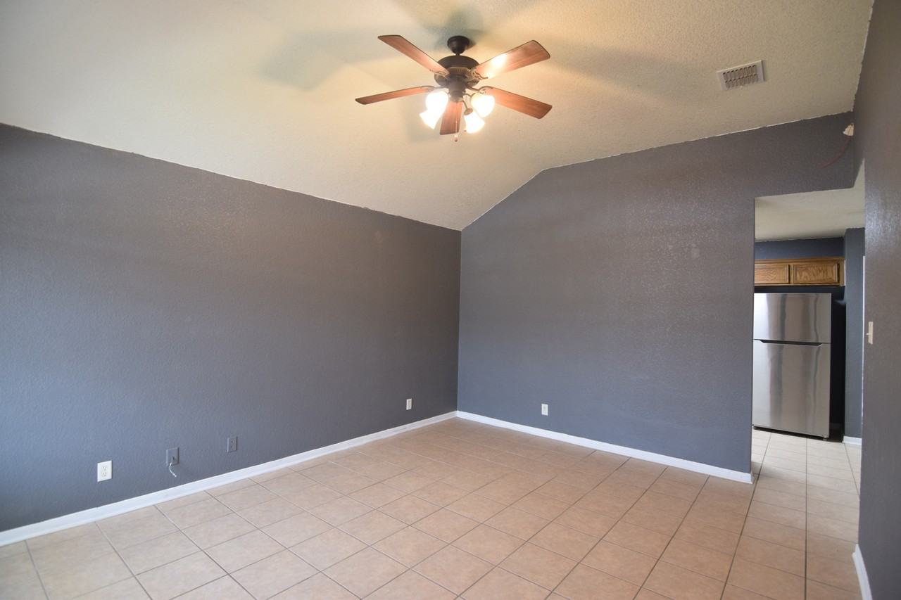 3306 Alicante Ct - Photo 7 of 18