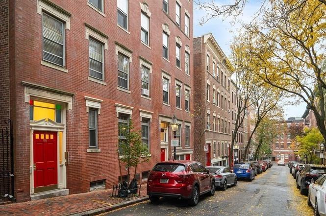 68 Phillips St #4 - Photo 7 of 17