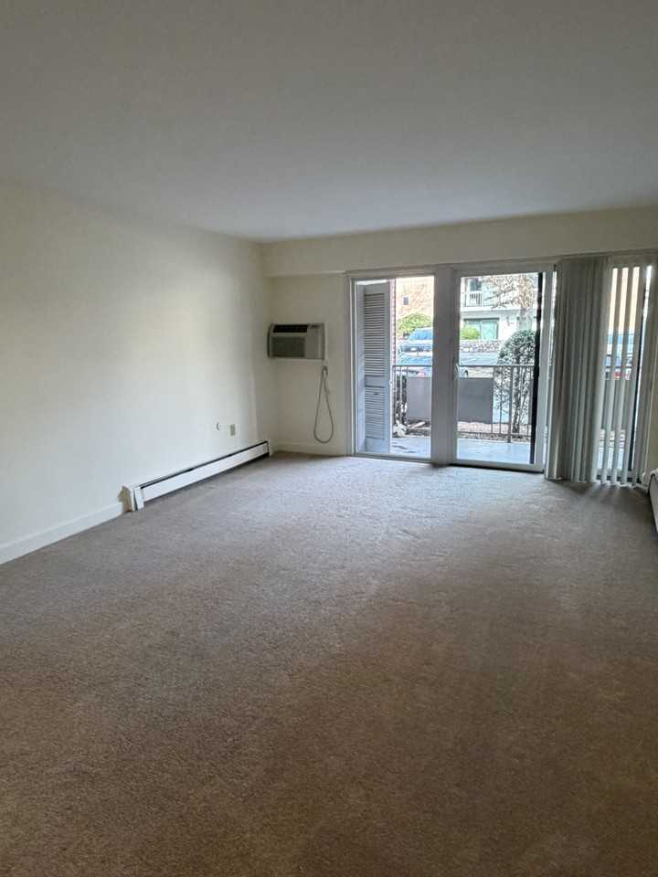 Main St #1K - Photo 2 of 11