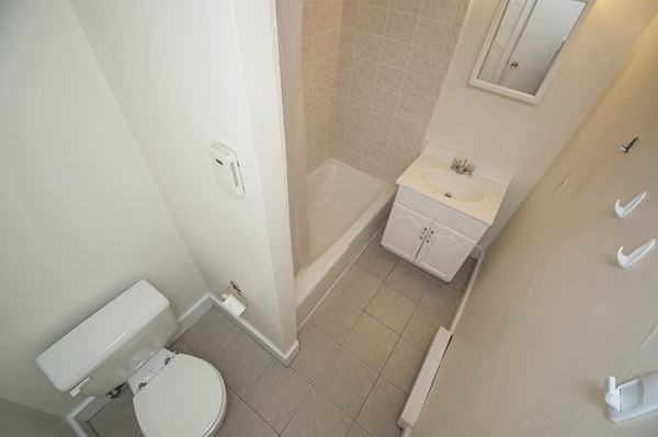 505 Beacon St #5 - Photo 6 of 7