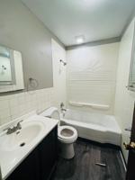 featured image of 1704 Farnam St