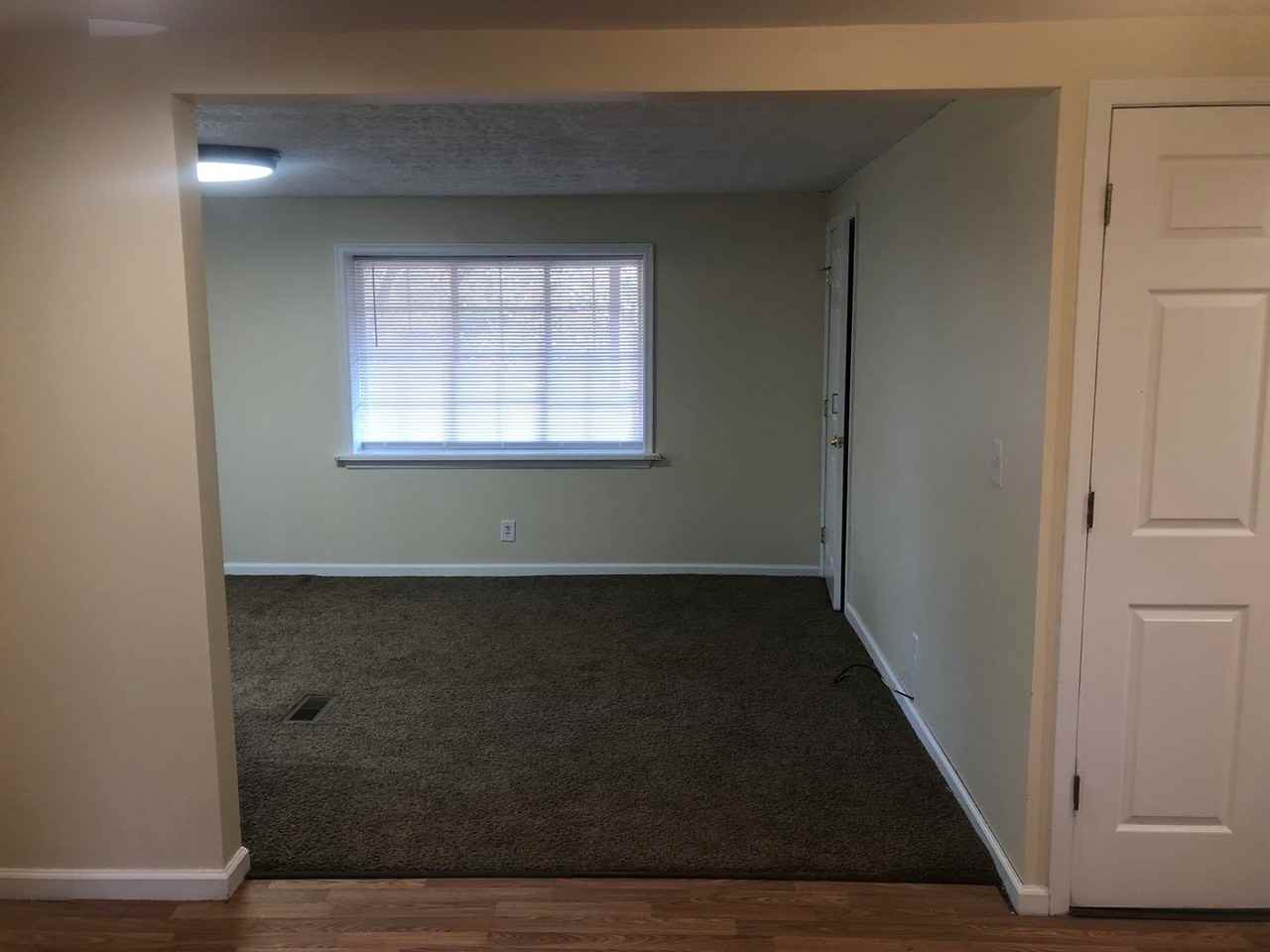 1122 Gringo Rd - Photo 6 of 25