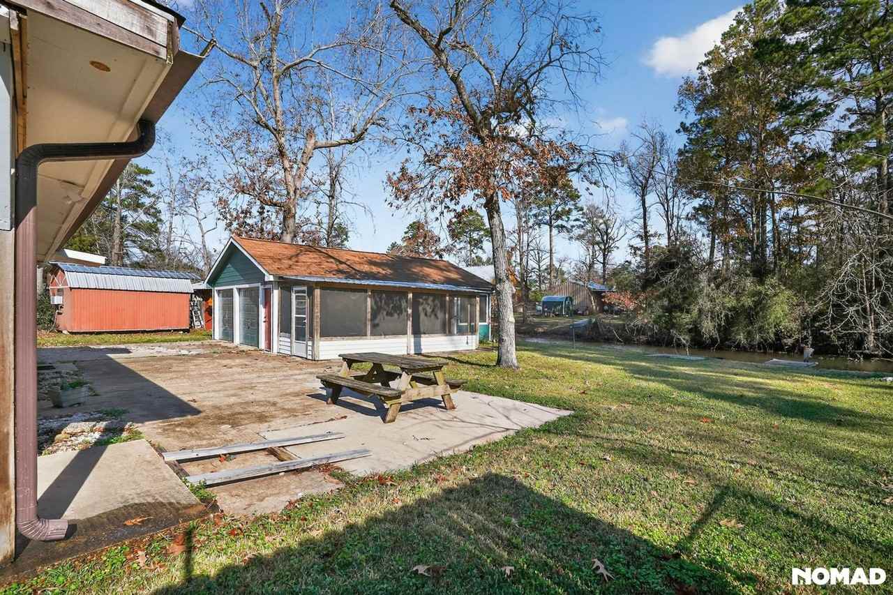 372 Creekside Dr - Photo 6 of 28