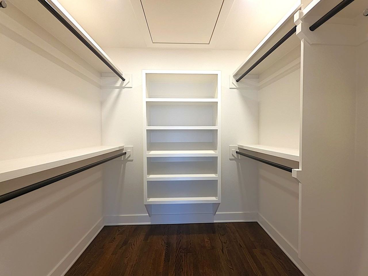 3018 Santa Elena Dr - Photo 7 of 50