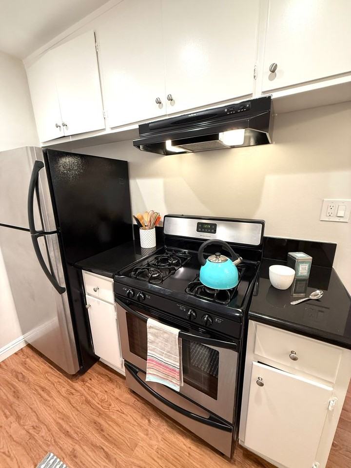 518 E Washington Blvd - Photo 3 of 20