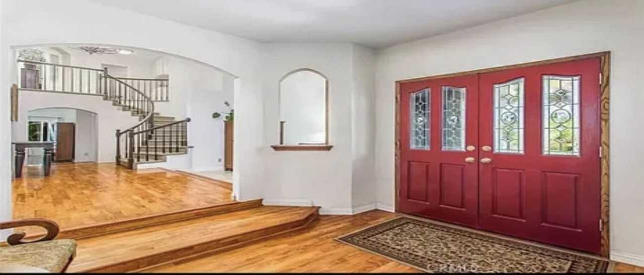 28840 Drapper Ct #NA - Photo 2 of 9