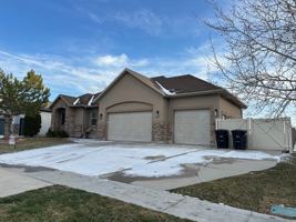 featured image of 228 E Delgada Ln #NA