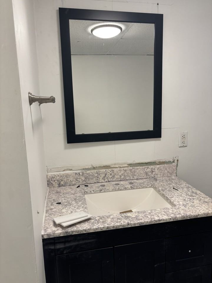 119 Freeman St #B - Photo 6 of 8