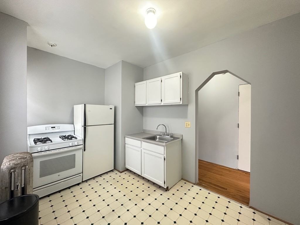 1210 W Thorndale Ave #13Q - Photo 2 of 20