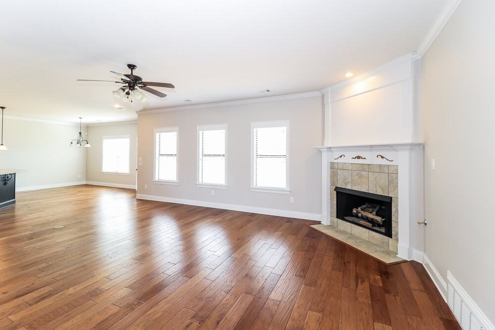 30 Whispering Creek Dr - Photo 4 of 17