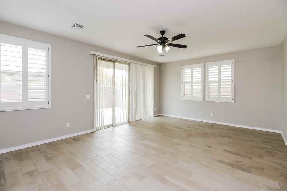 1963 S Follett Way - Photo 4 of 17