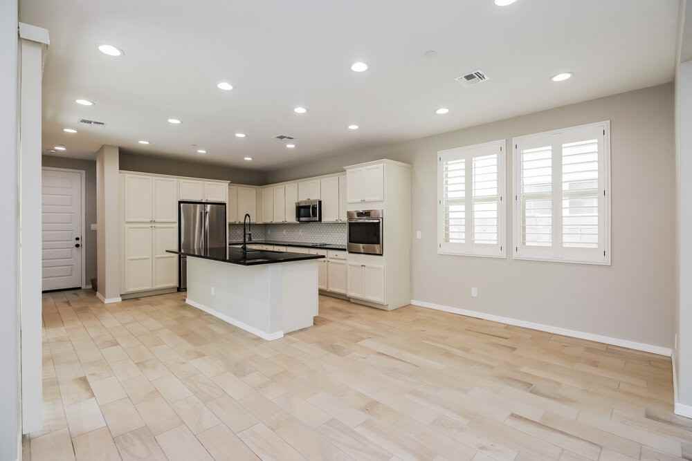 1963 S Follett Way - Photo 6 of 17