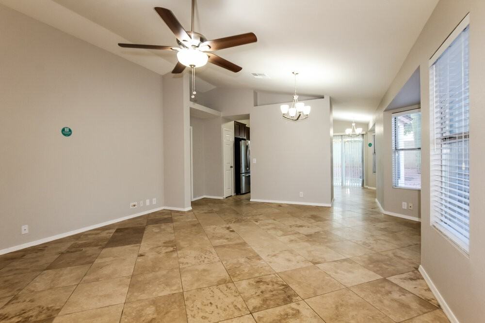 3614 W Camino Del Rio - Photo 4 of 16