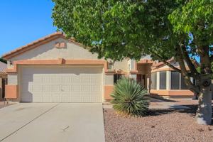 featured image of 8818 W Salter Dr