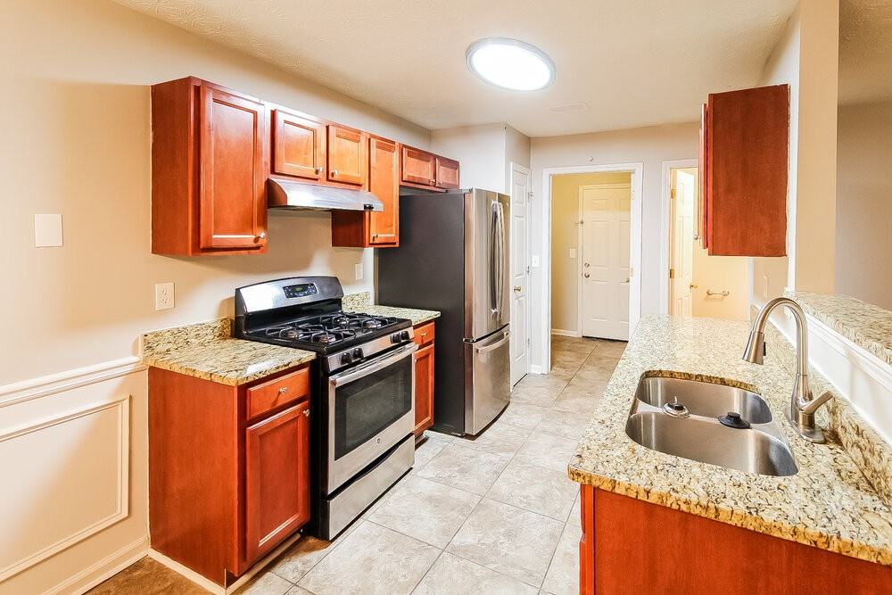 581 Shadow Valley Ct - Photo 5 of 17