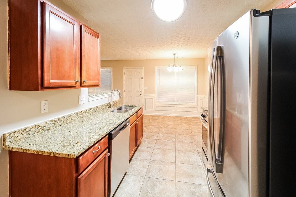 581 Shadow Valley Ct - Photo 6 of 17